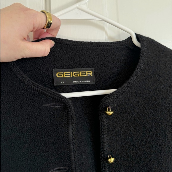 Vintage Geiger Black Wool Cardigan 42 - Picture 2 of 5